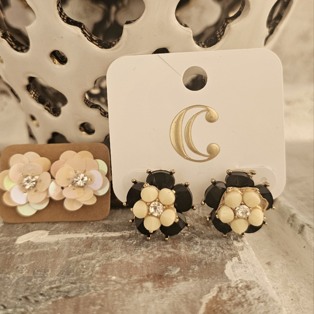 NEW Floral Earrings Bundle